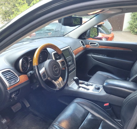 Jeep Grand Cherokee cena 62500 przebieg: 205000, rok produkcji 2011 z Warszawa małe 106
